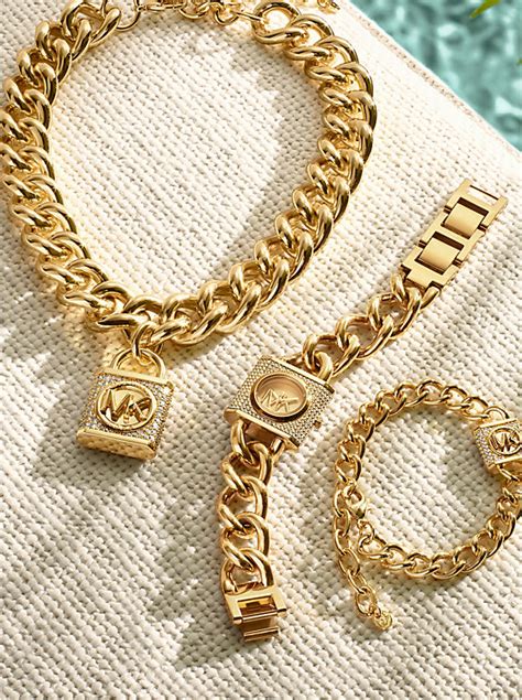 michael kors jewelry.